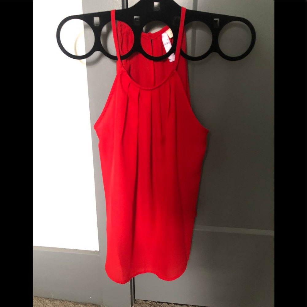 Beautiful red top!